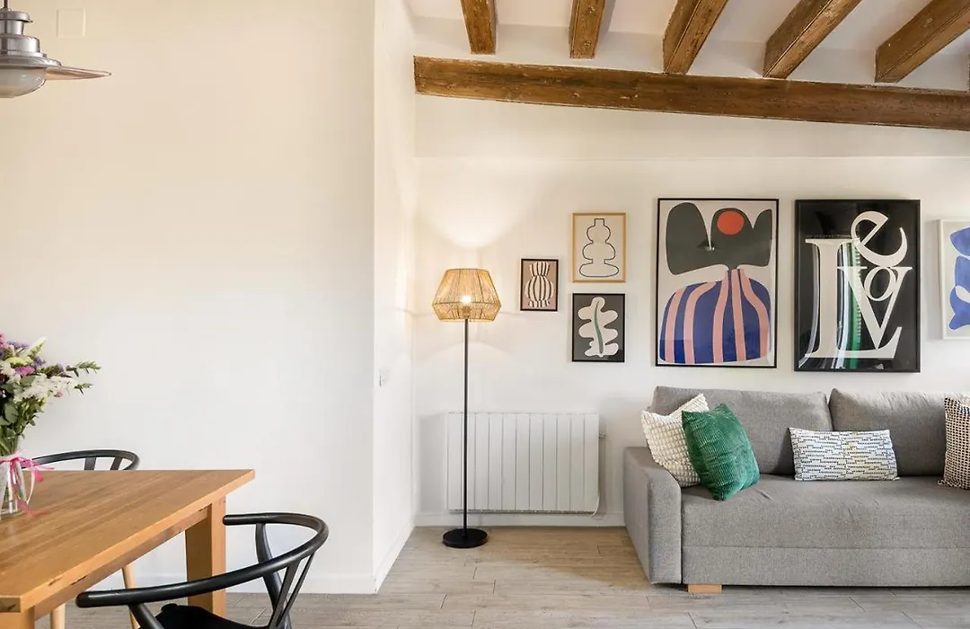 Lovely Flat At Sagrada Familia-1