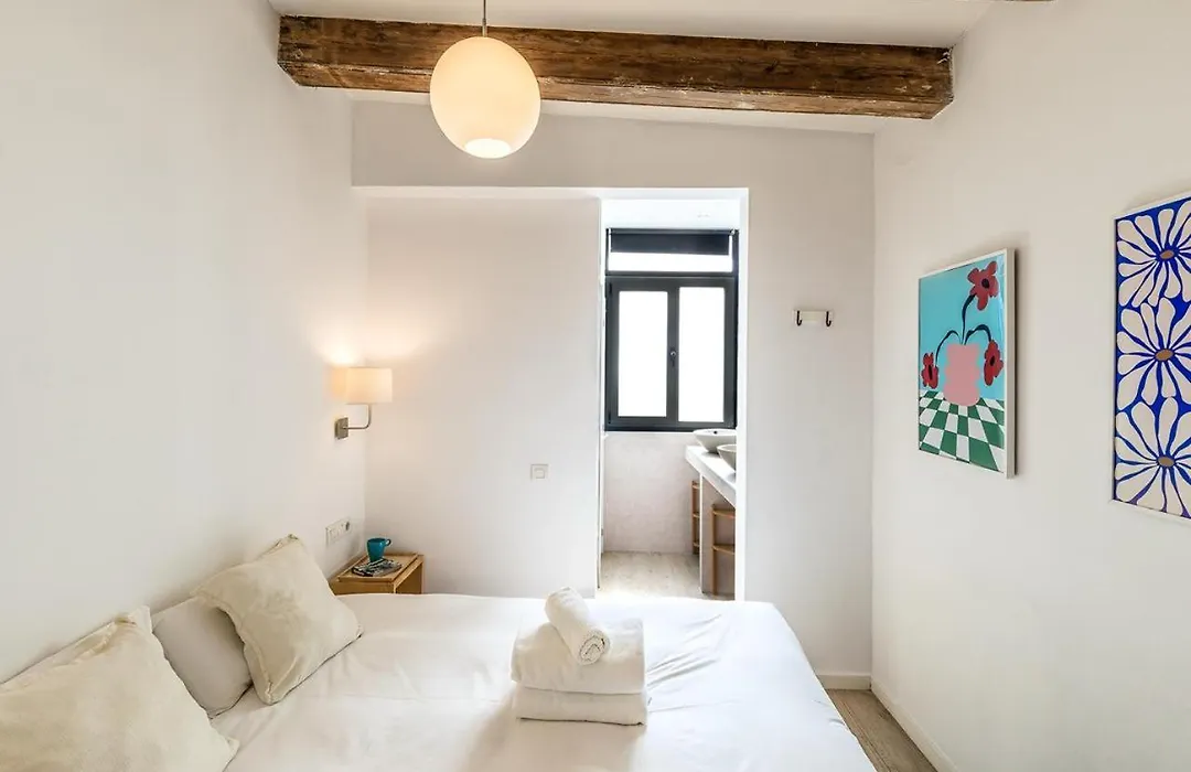 Lovely Flat At Sagrada Familia-1