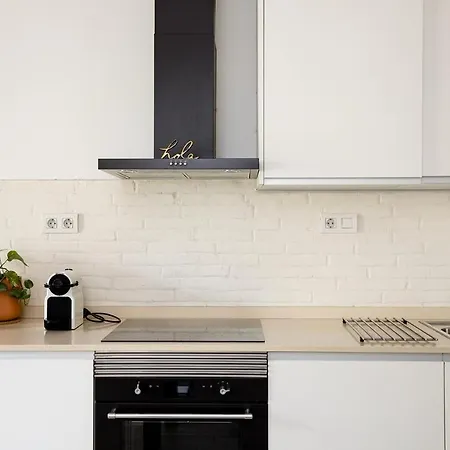 Lovely Flat At Sagrada Familia-3